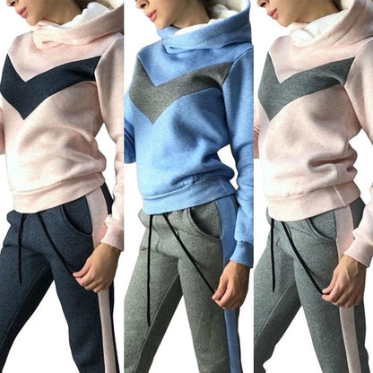 "Women's Autumn Winter 2 Piece Set: Fleece Hoodie Sweatshirt + Baggy Jogger Pants for Sportswear and Warm Outfits"